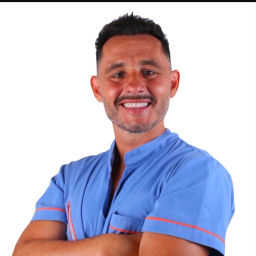 Dr. Pablo Santoro