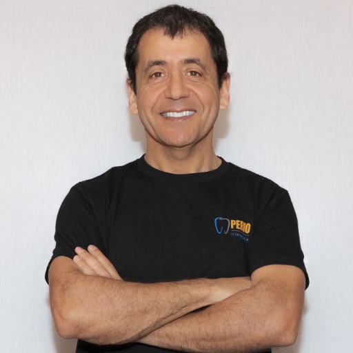 Dr. Claudio Melej